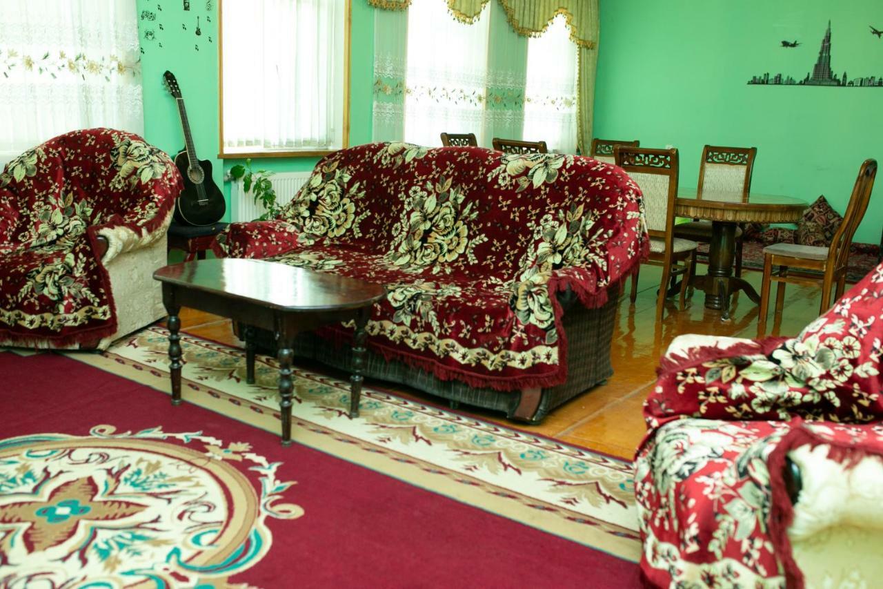 Khurma Hostel Ganja Extérieur photo